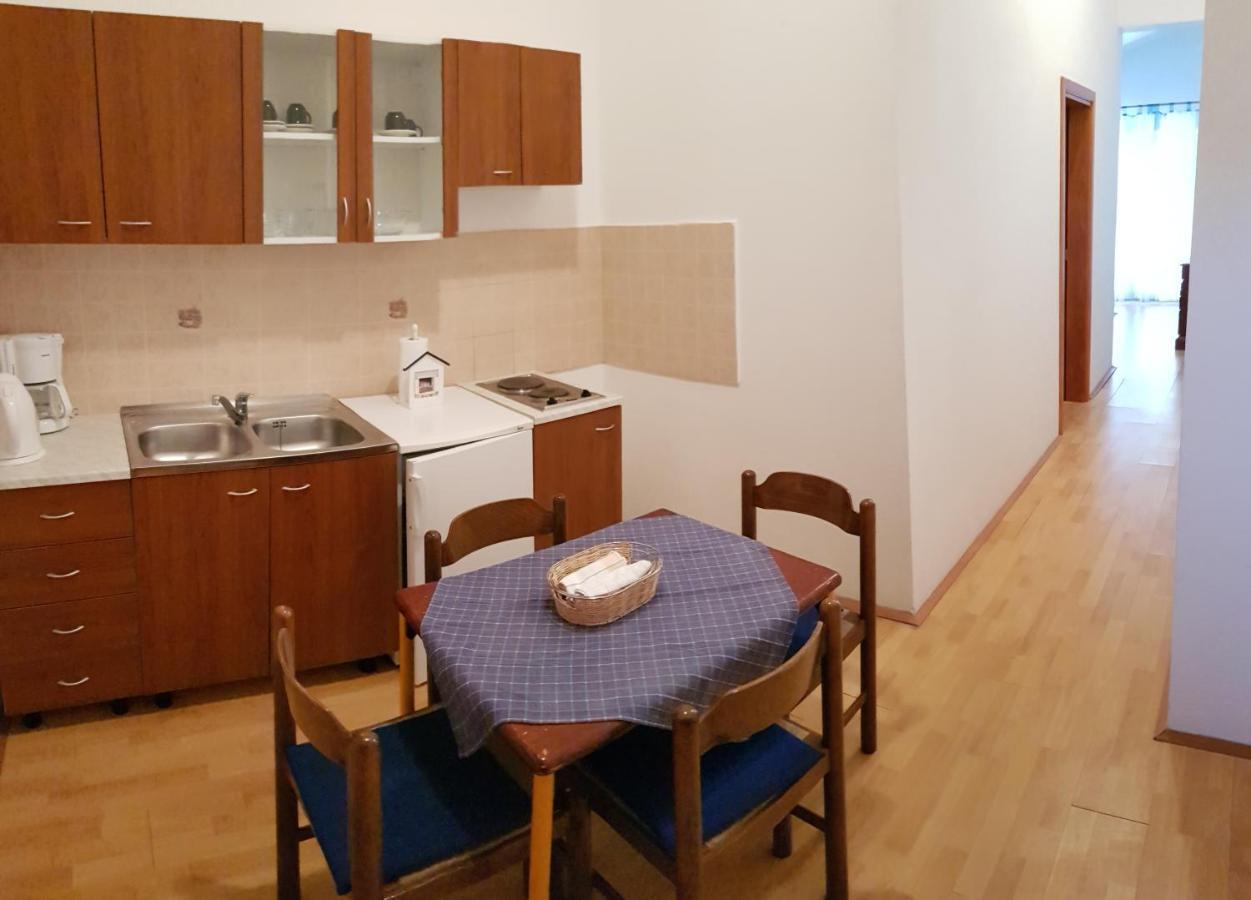 Apartments Akiki カルロバッグ エクステリア 写真