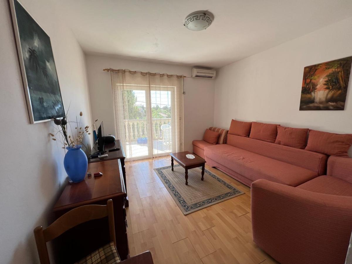 Apartments Akiki カルロバッグ エクステリア 写真