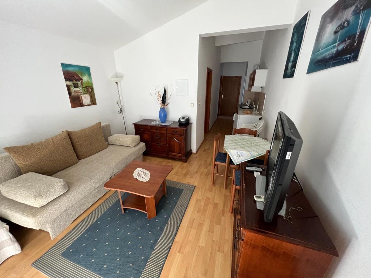 Apartments Akiki カルロバッグ エクステリア 写真